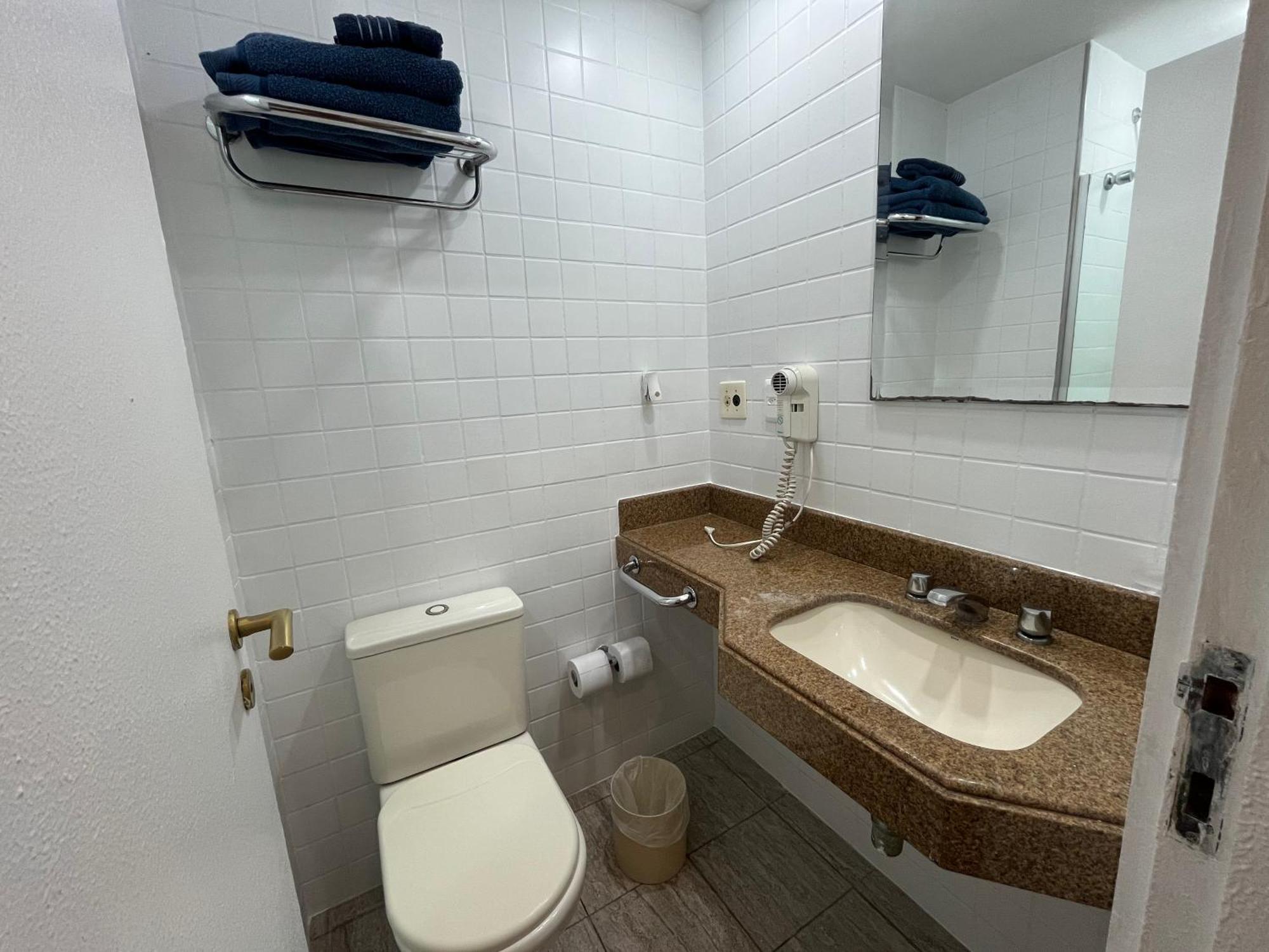 Flat Grand Mercure Itaim - Acomodacao Particular - Sem Cafe